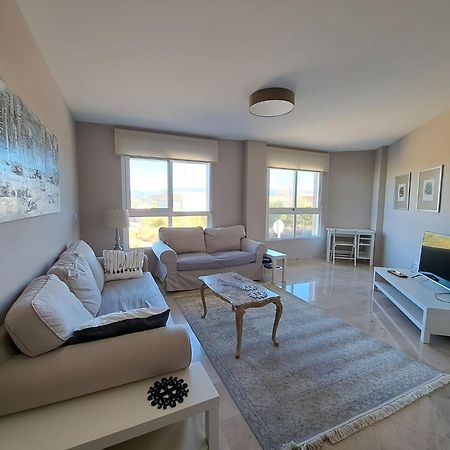 La Bonita Ador Apartamento Luaran gambar